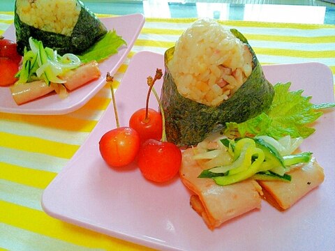 たこ飯おにぎり！子供達の朝ご飯♡